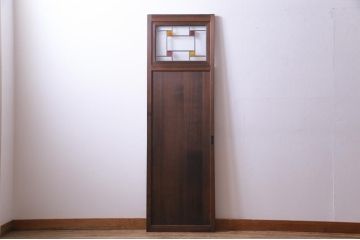 昭和初期の引き戸をリペア&カスタム!オリジナルのステンドグラスをはめ込み、落ち着いた茶色に着色仕上げ。(ガラス戸、建具)