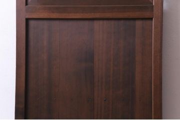 昭和初期の引き戸をリペア&カスタム!オリジナルのステンドグラスをはめ込み、落ち着いた茶色に着色仕上げ。(ガラス戸、建具)