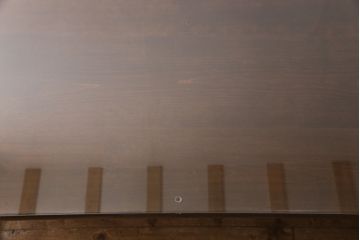 松本民芸家具のダイニングテーブルをリペア&カスタム!高品質リペアを施し、強化ガラスの天板を取り付け。(6人掛け、食卓)