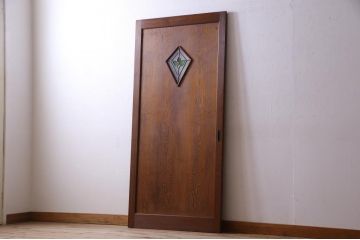 大正昭和期の板戸をリペア&カスタム!オリジナルのステンドグラスをはめ込み、自然な茶色に着色仕上げ。(引き戸、建具)