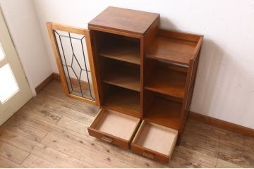 木製本箱をリペア&カスタム!建具にオリジナルのステンドグラスを使用。(収納棚、戸棚、キャビネット、ブックケース)