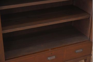 大正昭和初期のガラスキャビネットをリペア&カスタム!建具にオリジナルのステンドグラスを使用。(収納棚、戸棚、サイドボード、ガラスケース)