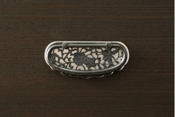桐箪笥をリペア&カスタム!天板を取り付け、全体をチェスナット系の色に着色仕上げ。(収納箪笥、和タンス、衣装箪笥、整理タンス、引き出し)