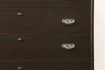 桐箪笥をリペア&カスタム!天板を取り付け、全体をチェスナット系の色に着色仕上げ。(収納箪笥、和タンス、衣装箪笥、整理タンス、引き出し)