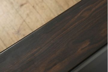ビンテージの座卓をリペア&カスタム!天板をくり抜きガラス天板をはめ込み。ショーケース付き座卓にリメイク。ディスプレイスペースは鍵付きの引き出し仕様に加工。(ローテーブル、センターテーブル、ヴィンテージ)