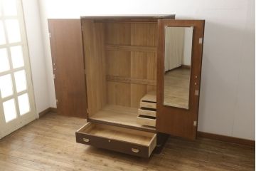 伝統工芸士・中沢和夫作の加茂桐箪笥をリペア&カスタム!オーク系の着色仕上げ。(胴丸、総桐たんす、ワードローブ、衣装箪笥、和タンス、洋服タンス)