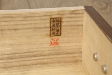 伝統工芸士・中沢和夫作の加茂桐箪笥をリペア&カスタム!オーク系の着色仕上げ。(胴丸、総桐たんす、ワードローブ、衣装箪笥、和タンス、洋服タンス)