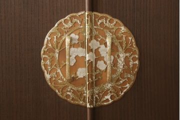 伝統工芸士・中沢和夫作の加茂桐箪笥をリペア&カスタム!オーク系の着色仕上げ。(胴丸、総桐たんす、ワードローブ、衣装箪笥、和タンス、洋服タンス)
