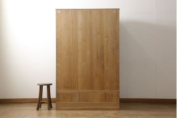 伝統工芸士・中沢和夫作の加茂桐箪笥をリペア&カスタム!オーク系の着色仕上げ。(胴丸、総桐たんす、ワードローブ、衣装箪笥、和タンス、洋服タンス)