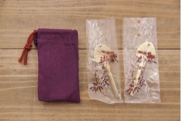 伝統工芸士・中沢和夫作の加茂桐箪笥をリペア&カスタム!オーク系の着色仕上げ。(胴丸、総桐たんす、ワードローブ、衣装箪笥、和タンス、洋服タンス)