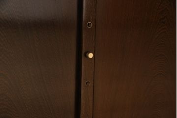 水屋箪笥サイドボードをリペア&カスタム!引き戸裏面をクリアガラスに変更し、本体を現状の色味をベースに着色仕上げ。(キャビネット、食器棚、戸棚、収納棚)