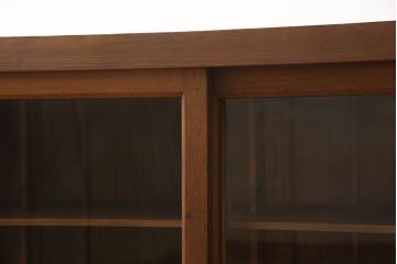 重ね収納棚上段の見た目を変えずに綺麗にリペア!ダメージを修復し、現状の色味をベースに着色仕上げ。(キャビネット、食器棚、戸棚、収納棚)