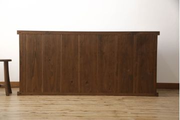 重ね収納棚上段の見た目を変えずに綺麗にリペア!ダメージを修復し、現状の色味をベースに着色仕上げ。(キャビネット、食器棚、戸棚、収納棚)