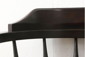 和製ビンテージのデスクチェアをリペア&カスタム!キャスターを取り付け、現状より1トーン落ち着いた色味に着色仕上げ。(椅子、板座チェア、ヴィンテージ)