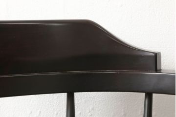 和製ビンテージのデスクチェアをリペア&カスタム!キャスターを取り付け、現状より1トーン落ち着いた色味に着色仕上げ。(椅子、板座チェア、ヴィンテージ)