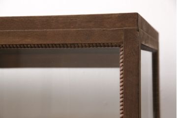 アンティークのガラスケースをリペア&カスタム!斜めだった棚板を水平に製作。(ショーケース、陳列棚)