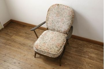 アーコールの1人掛けソファとオットマンの背ッとをリペア&カスタム!生地を張替えパイピング加工。木部は1トーン落ち着いた色味に着色仕上げ。(アームチェア、一人掛けソファ)