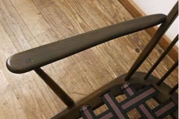アーコールの1人掛けソファとオットマンの背ッとをリペア&カスタム!生地を張替えパイピング加工。木部は1トーン落ち着いた色味に着色仕上げ。(アームチェア、一人掛けソファ)