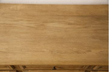 アンティークのサイドボードをリペア&カスタム!全体を?離し木肌仕上げに。(収納棚)