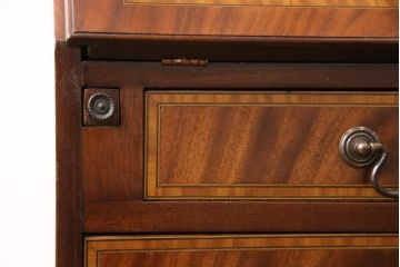 ビューローブックケースをリペア&カスタム!脚をカットし高さを調整。(収納棚、キャビネット、ワークデスク、在宅ワーク、在宅用)