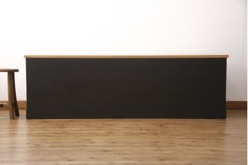 箪笥をリペア&カスタム!ヒノキ新材の天板を取り付け。本体のみマットブラックにペイントしツートンカラーに。(収納タンス、 ローボード、引き出し、チェスト)