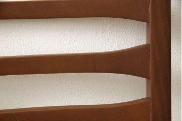 ビンテージのチェア4脚セットをリペア&カスタム!座面を張り替え、木部は1トーン落ち着いた色味に着色仕上げ。(ダイニングチェア、椅子、ヴィンテージ、北欧)