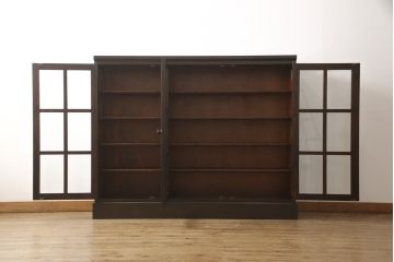 北海道民芸家具のサイドキャビネットをリペア&カスタム!高品質リペアを施し、新たに台輪を取り付け。(サイドボード、収納棚、戸棚、本箱、ブックケース)