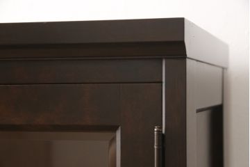 北海道民芸家具のサイドキャビネットをリペア&カスタム!高品質リペアを施し、新たに台輪を取り付け。(サイドボード、収納棚、戸棚、本箱、ブックケース)