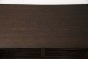松本民芸家具のテレビ台をリペア&カスタム!本体の色味に馴染むよう着色した木脚を取り付け。(ローボード、テレビボード、サイドボード、戸棚)