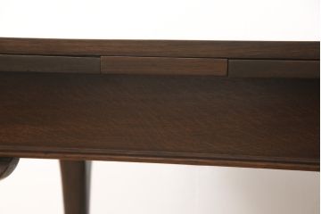 イギリスアンティークのテーブルの見た目を変えずに綺麗にリペア!1トーン落ち着いた色味に着色し、ワックス塗装仕上げ。(エクステンションテーブル、ダイニングテーブル、拡張式テーブル)