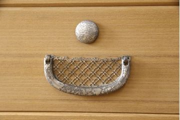 加茂総桐箪笥をリペア&カスタム!当店オーダー家具を参考にした木地色仕上げ。(総桐たんす、総桐箪笥、胴丸、衣装箪笥、収納タンス、整理箪笥、和たんす、引き出し、チェスト)