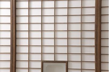 障子戸の見た目を変えずに綺麗にリペア!プラスチック障子に張替え、クリアワックスで仕上げ。(引き戸、建具)