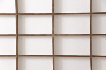 障子戸の見た目を変えずに綺麗にリペア!プラスチック障子に張替え、クリアワックスで仕上げ。(引き戸、建具)