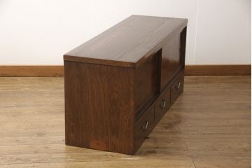 箪笥ローボードをリペア&カスタム!内部棚、左右の仕切りを外しあらたに棚板1枚製作。本体は現状をベースに着色。(戸棚、収納棚)