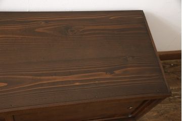 箪笥ローボードをリペア&カスタム!内部棚、左右の仕切りを外しあらたに棚板1枚製作。本体は現状をベースに着色。(戸棚、収納棚)