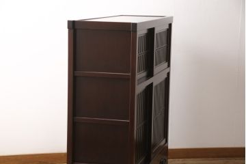 水屋箪笥をリペア&カスタム!上段収納部に栗材にて棚板製作。下段収納部にある棚板2枚を取り外し、新たに製作した棚板に交換。(食器棚、茶箪笥、戸棚、収納棚)