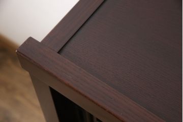 水屋箪笥をリペア&カスタム!上段収納部に栗材にて棚板製作。下段収納部にある棚板2枚を取り外し、新たに製作した棚板に交換。(食器棚、茶箪笥、戸棚、収納棚)