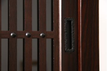 水屋箪笥をリペア&カスタム!上段収納部に栗材にて棚板製作。下段収納部にある棚板2枚を取り外し、新たに製作した棚板に交換。(食器棚、茶箪笥、戸棚、収納棚)