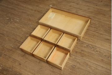 ライティングデスク&チェアセットをリペア&カスタム!チェア座面はご希望の生地にて張り替え。本体は現状をベースに着色。(ワークデスク、机、椅子、在宅用、在宅ワーク用)