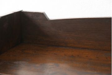 戸棚の見た目を変えずに綺麗にリペア!元の雰囲気を残して仕上げ。(収納棚、本箱、ブックケース)