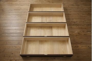 加茂総桐箪笥をリペア&カスタム!内部はそのままに、本体外側のみブラウン系で着色。(総桐たんす、引き出し、チェスト、着物箪笥、和タンス)
