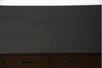 ローボードをリペア&カスタム!天板・木脚を製作し取り付け。欠損していた引手も取り付け。新材を使用した部分、本体は現状をベースに着色。(引き出し、リビングボード、テレビ台、テレビボード、ローチェスト)