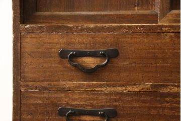 総桐小箪笥をリペア&カスタム!金具の欠損箇所には当店選定で近しいものを取り付け。現状の色味を活かして着色はせず、クリアワックスにて仕上げ。(小引き出し、桐たんす、収納箪笥、和タンス、引き出し)