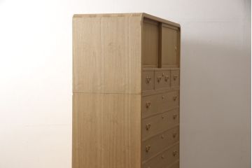 総桐紀州箪笥をリペア&カスタム!本体は蜜蝋ワックスにて木地色仕上げ。(四方丸、胴厚、総桐箪笥、桐たんす、引き出し、チェスト、衣装箪笥)