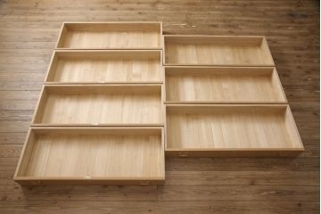 総桐紀州箪笥をリペア&カスタム!本体は蜜蝋ワックスにて木地色仕上げ。(四方丸、胴厚、総桐箪笥、桐たんす、引き出し、チェスト、衣装箪笥)