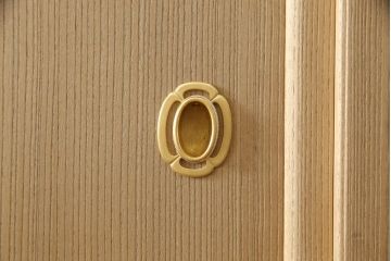 総桐紀州箪笥をリペア&カスタム!本体は蜜蝋ワックスにて木地色仕上げ。(四方丸、胴厚、総桐箪笥、桐たんす、引き出し、チェスト、衣装箪笥)