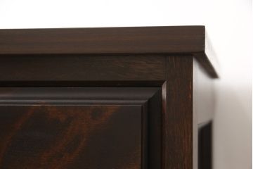 和タンスをリペア&カスタム!上段は台輪を、下段は天板を製作してそれぞれ取り付け。(チェスト、引き出し、洋服タンス)
