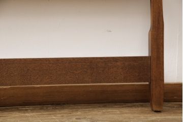 ベッドフレームをリペア&カスタム!ベッドの床面に合うようすのこを製作。色味は当店オーダー家具を参考に着色。(シングル、セミダブル)