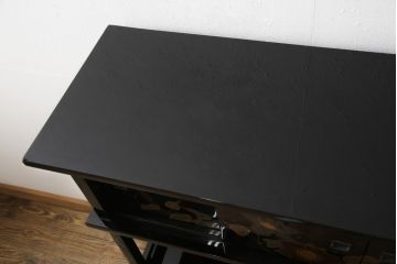 飾り棚をリペア&カスタム!傷が目立つ箇所に金継ぎのような塗装仕上げ。(茶棚、キャビネット)
