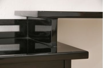 飾り棚をリペア&カスタム!傷が目立つ箇所に金継ぎのような塗装仕上げ。(茶棚、キャビネット)
